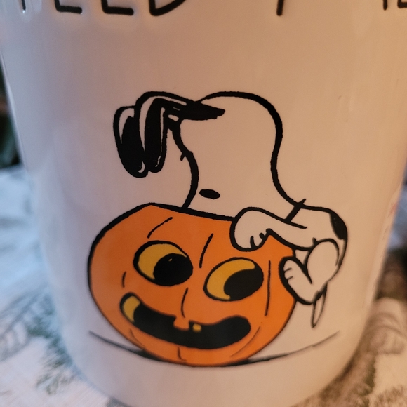 Rae Dunn pet container, new 🎃 - Picture 3 of 8